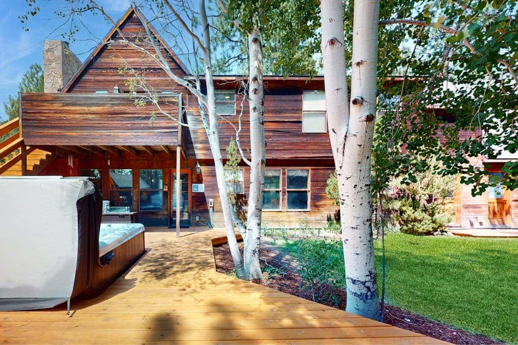 Grand Retreat on 5-Acre Lot with Private Hot Tub & Fireplaces, Mins to Slopes