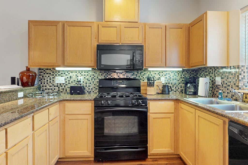 Dog-friendly, upscale condo with shared pool & hot tub - one mile from skiing