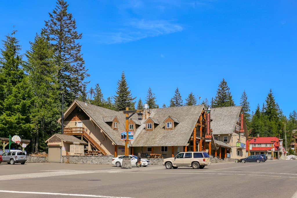 Dog-friendly, upscale condo with shared pool & hot tub - one mile from skiing