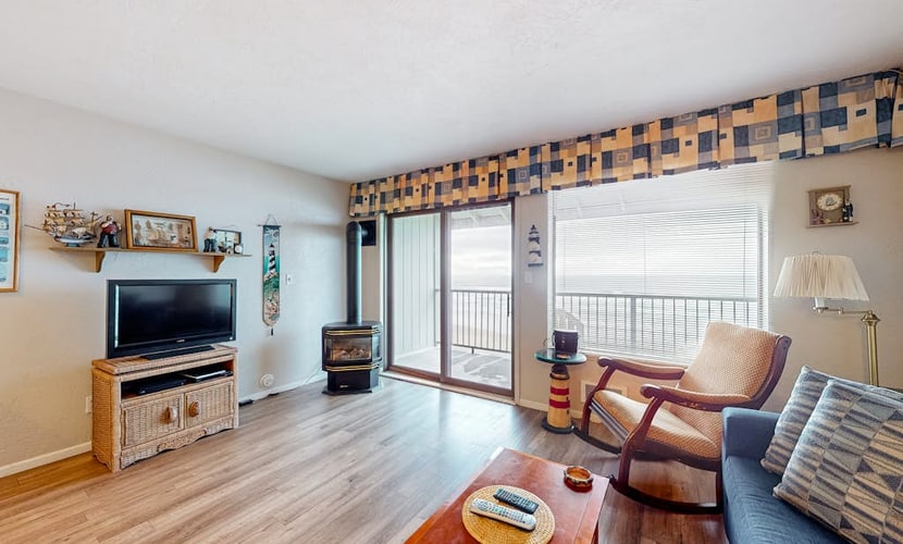 Nye Beach Condo