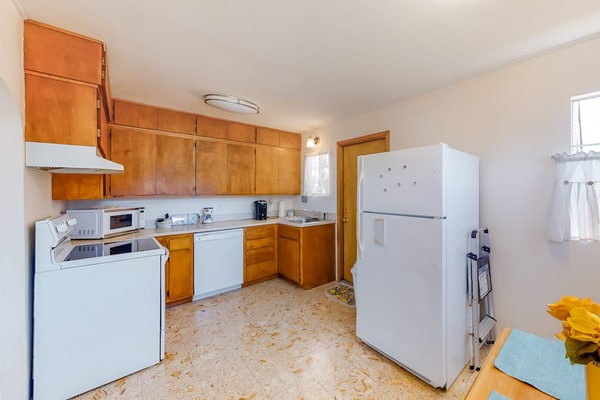 Waldport Bungalow