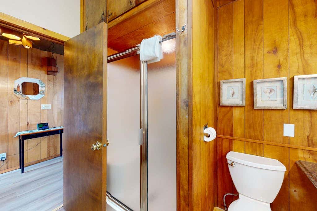 Oceanfront, Dog-Friendly Home with Fireplace, Ocean View, Beach Access & WiFi