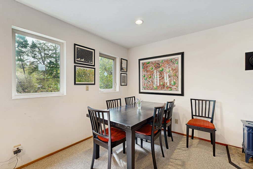 Forest-view home with fireplace, deck - Walk to the Beach & Golf Course