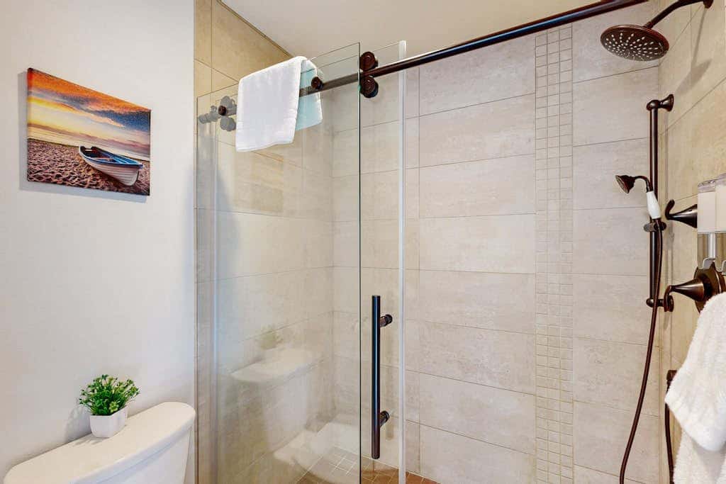 Stunner apt with fireplace, grill, partial ocean views & partial AC