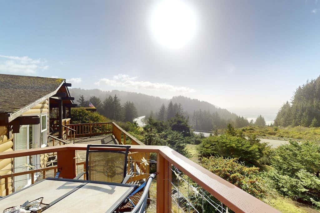 Coastal retreat with ocean views, patio, WiFi, streaming