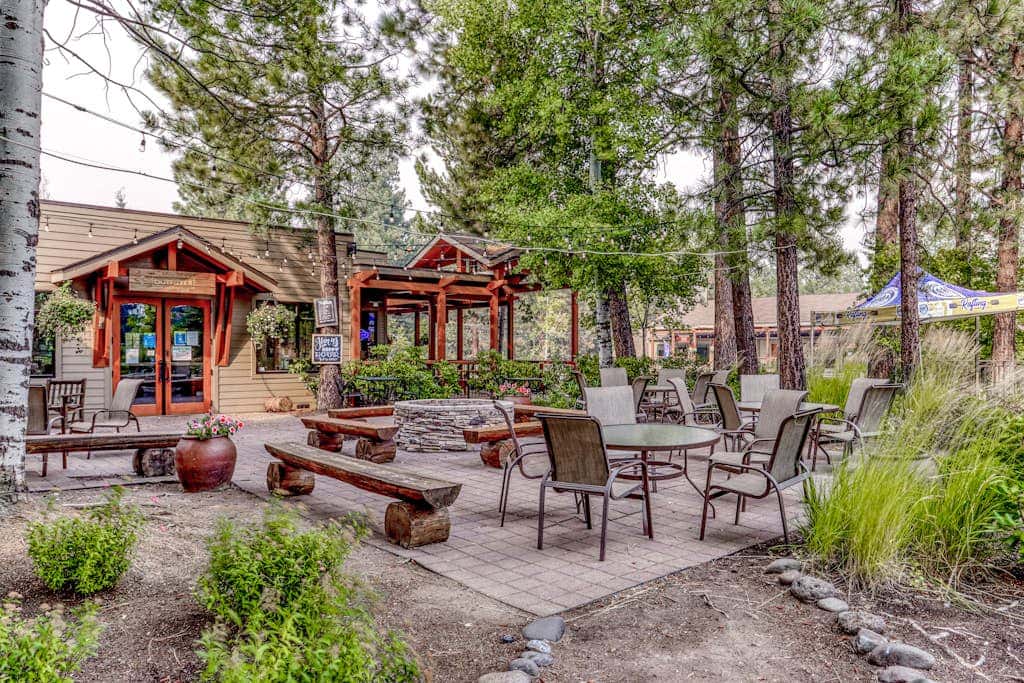 Dog-friendly ground-floor condo with pools, hot tubs, sauna, & fitness room