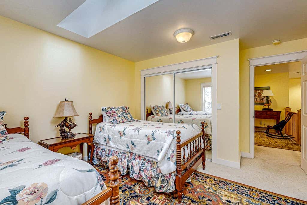 Spacious family home with wraparound deck, gas grill, and resort amenities