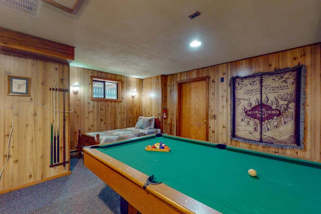 Lakefront, dog-friendly home in Joseph with amazing yard, deck