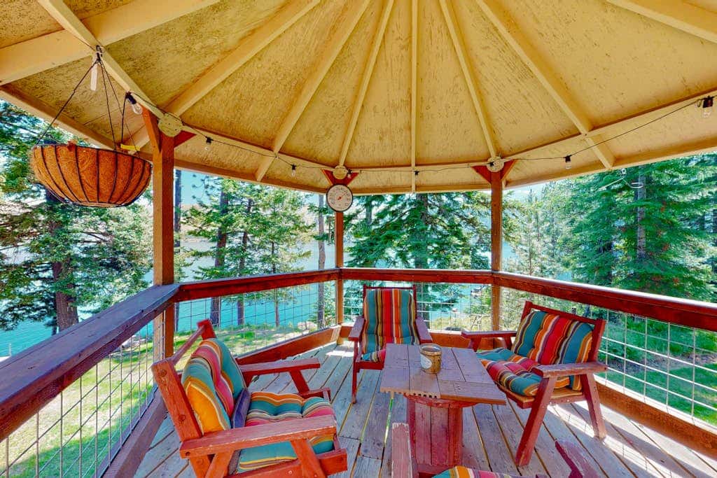 Lakefront, dog-friendly home in Joseph with amazing yard, deck