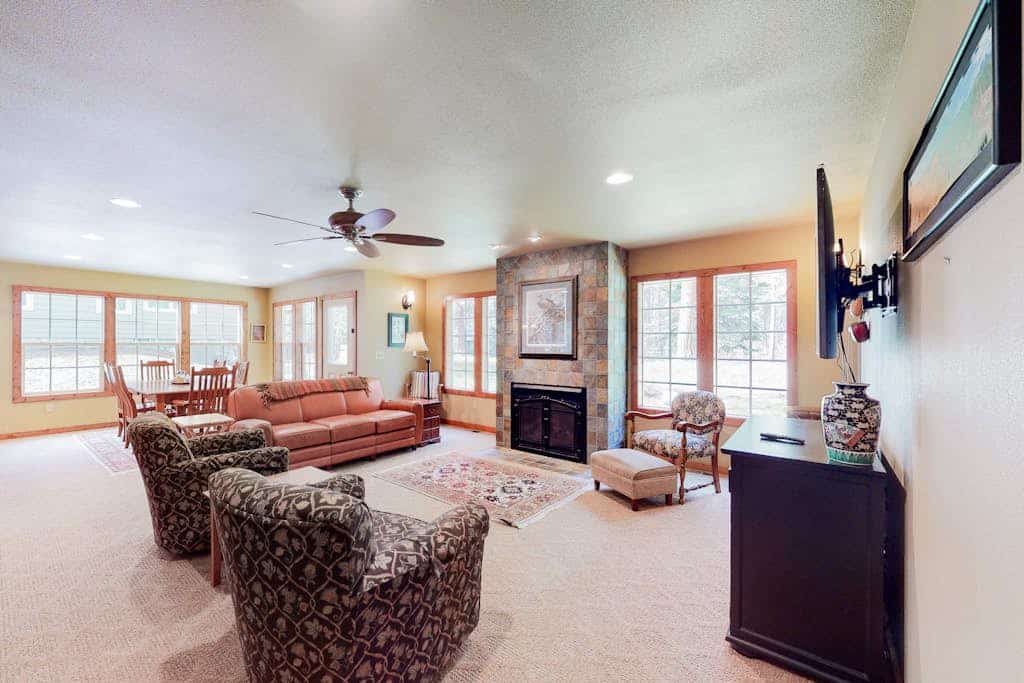 JG Farm Lake Retreat