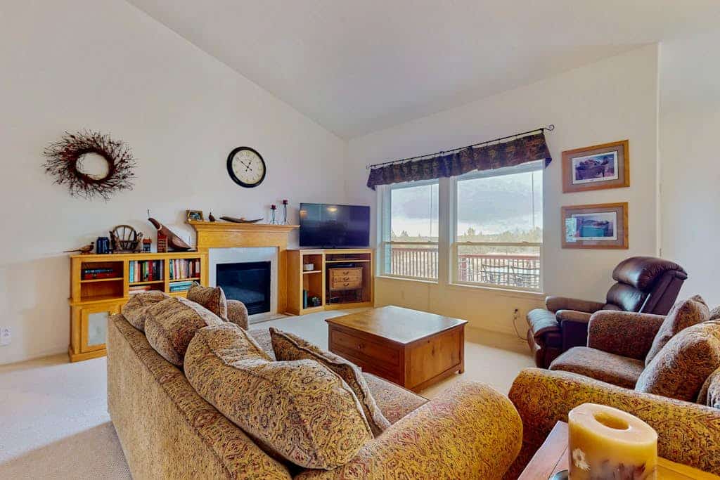 Eagle Crest Nature Retreat
