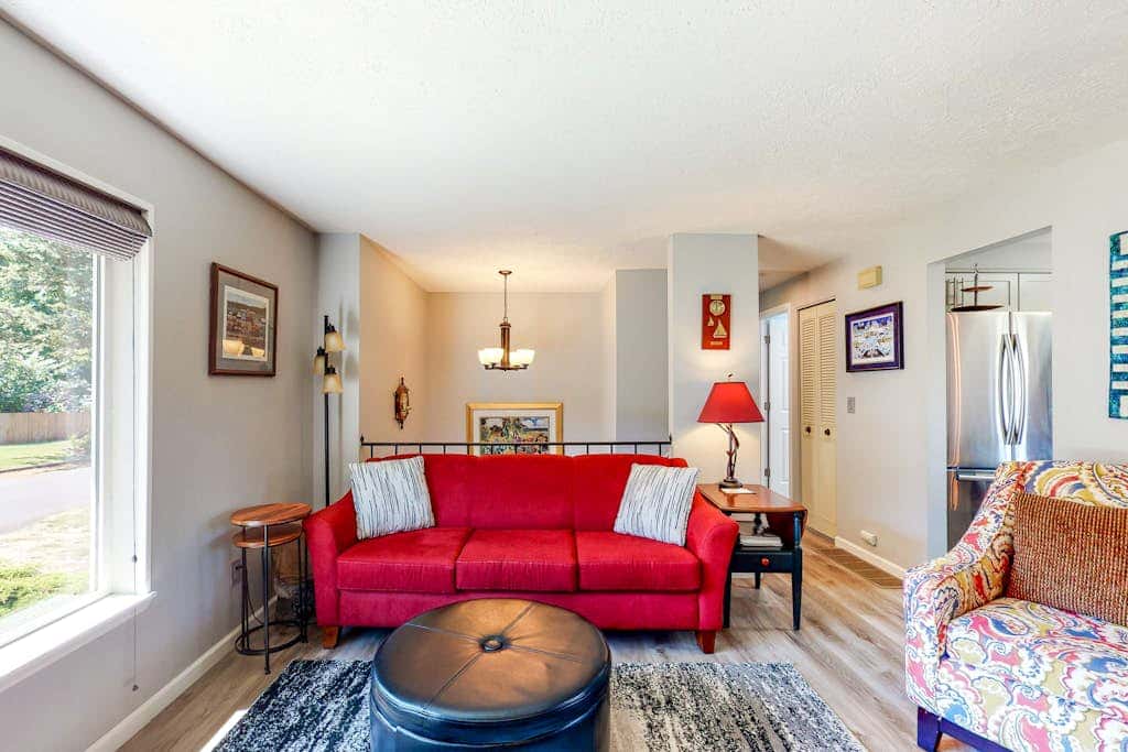Magnificent Dog-Friendly Home with Lake & Mountain Views from the Large Deck
