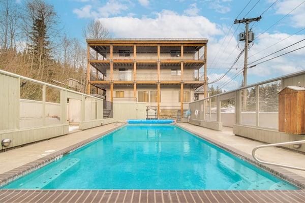 SkiWay Lodge at Thunderhead