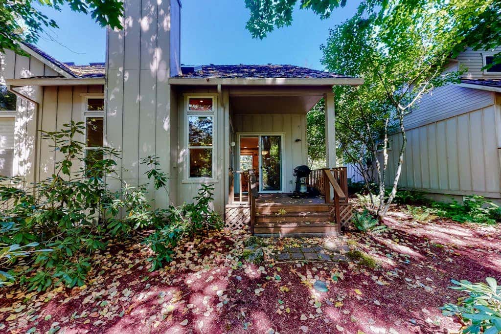 Golf-course-front home with hot tub & pool - easy ski & golf access