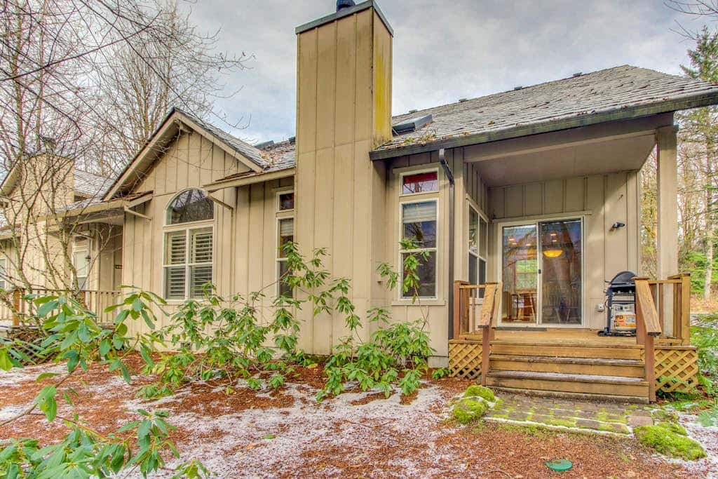 Golf-course-front home with hot tub & pool - easy ski & golf access