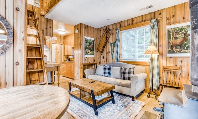Gretel Cabin