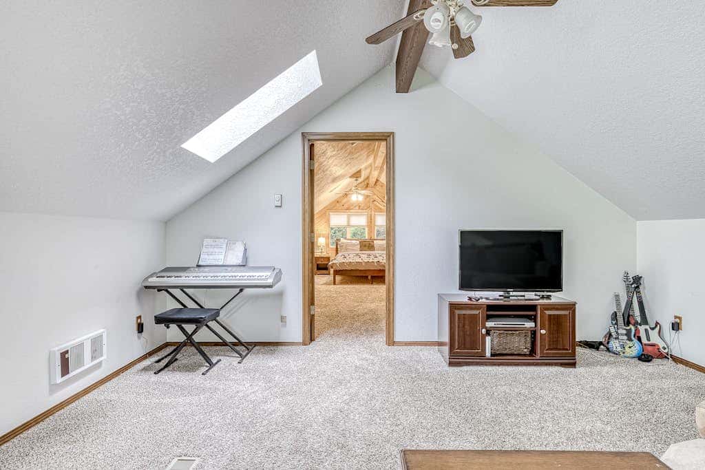 Expansive Wooded Home with a Brook, Firepit, Private Hot Tub and Shared Pool