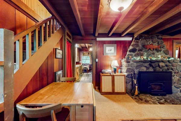 Sandy River Cabin
