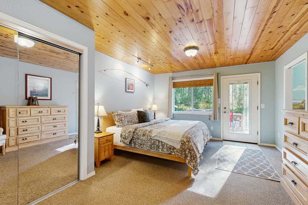 Dog-friendly, A-frame cabin with private hot tub - tranquil setting near skiing