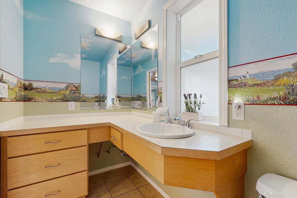 Dog-friendly, A-frame cabin with private hot tub - tranquil setting near skiing