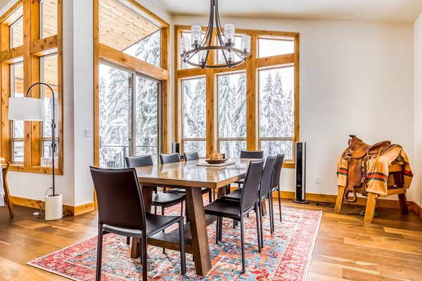 Mt Hood House Hideaway on Steel Lane