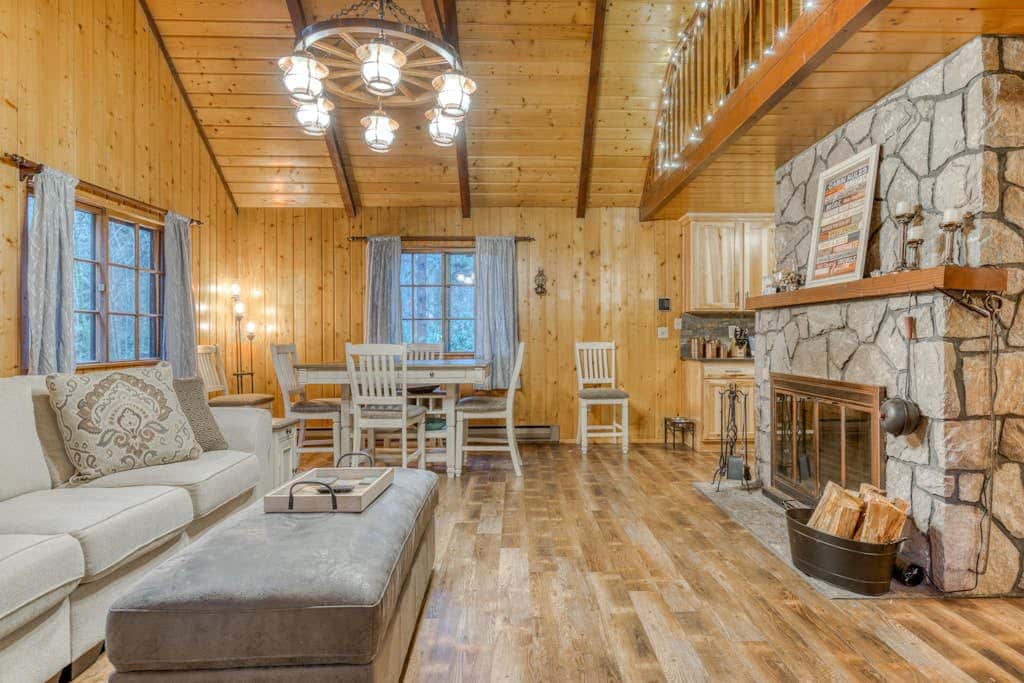 Charming, riverfront cabin with fireplace - dog-friendly