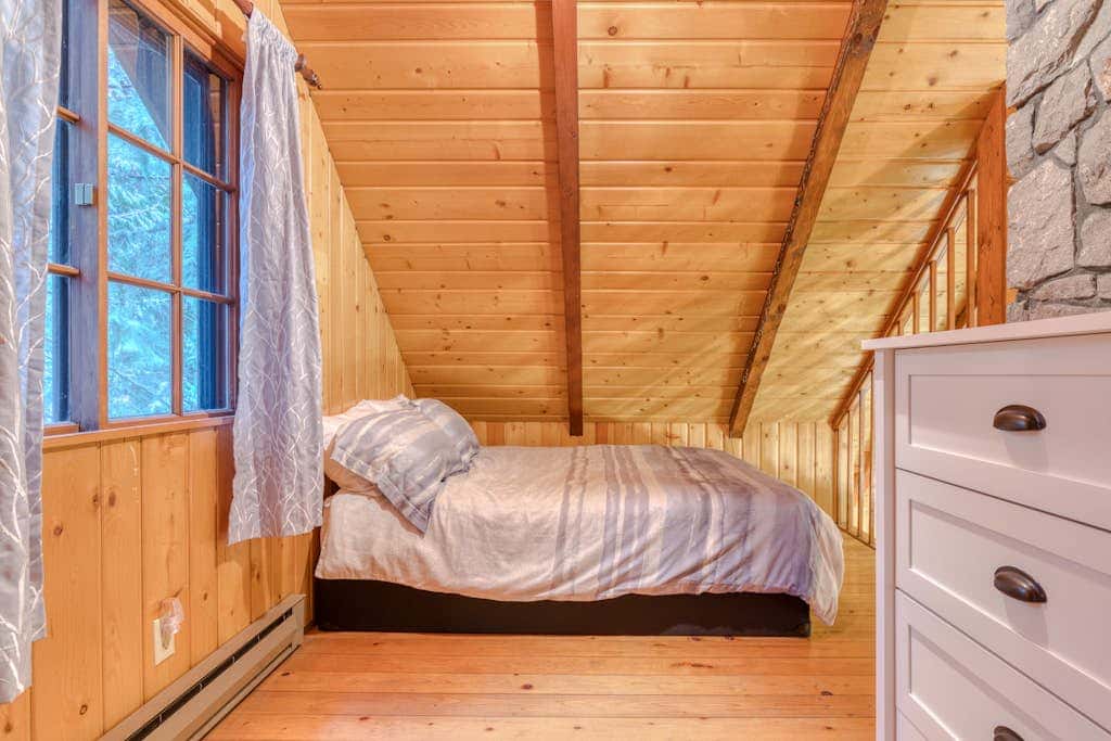 Charming, riverfront cabin with fireplace - dog-friendly