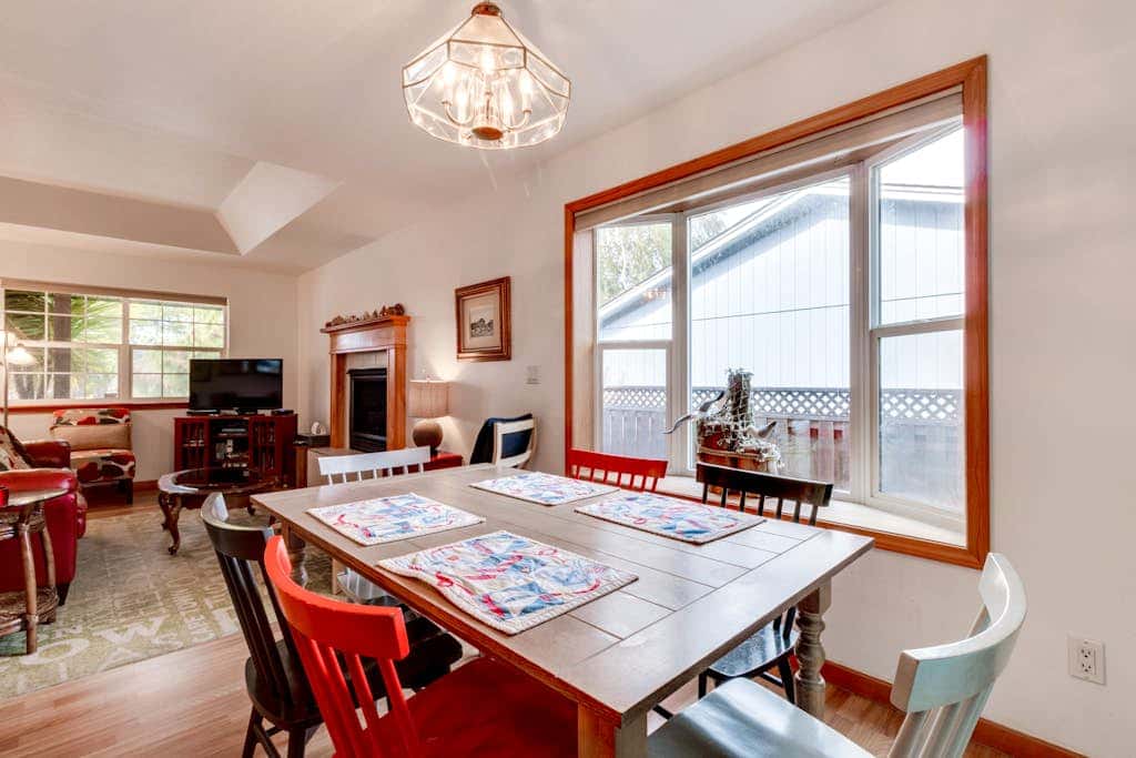 Dog-Friendly, Coastal Escape with Private Hot Tub, WiFi, & Deck - Blocks to Park