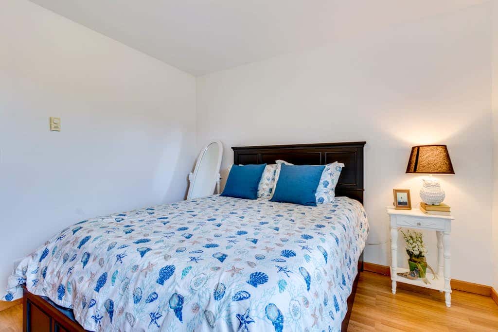 Dog-Friendly, Coastal Escape with Private Hot Tub, WiFi, & Deck - Blocks to Park