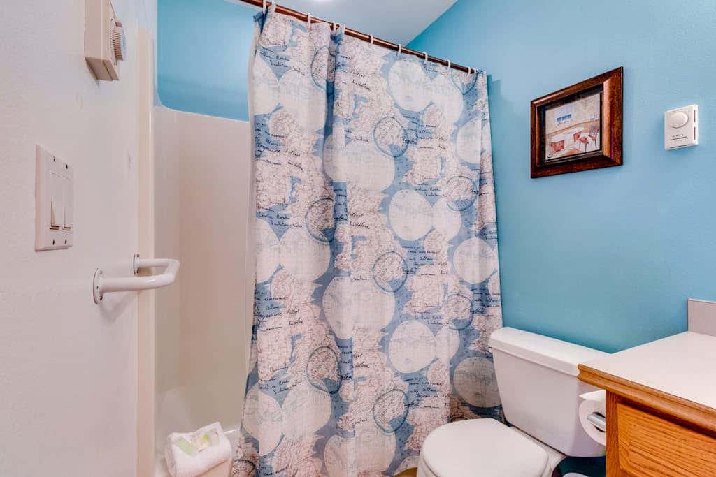 Dog-Friendly, Coastal Escape with Private Hot Tub, WiFi, & Deck - Blocks to Park