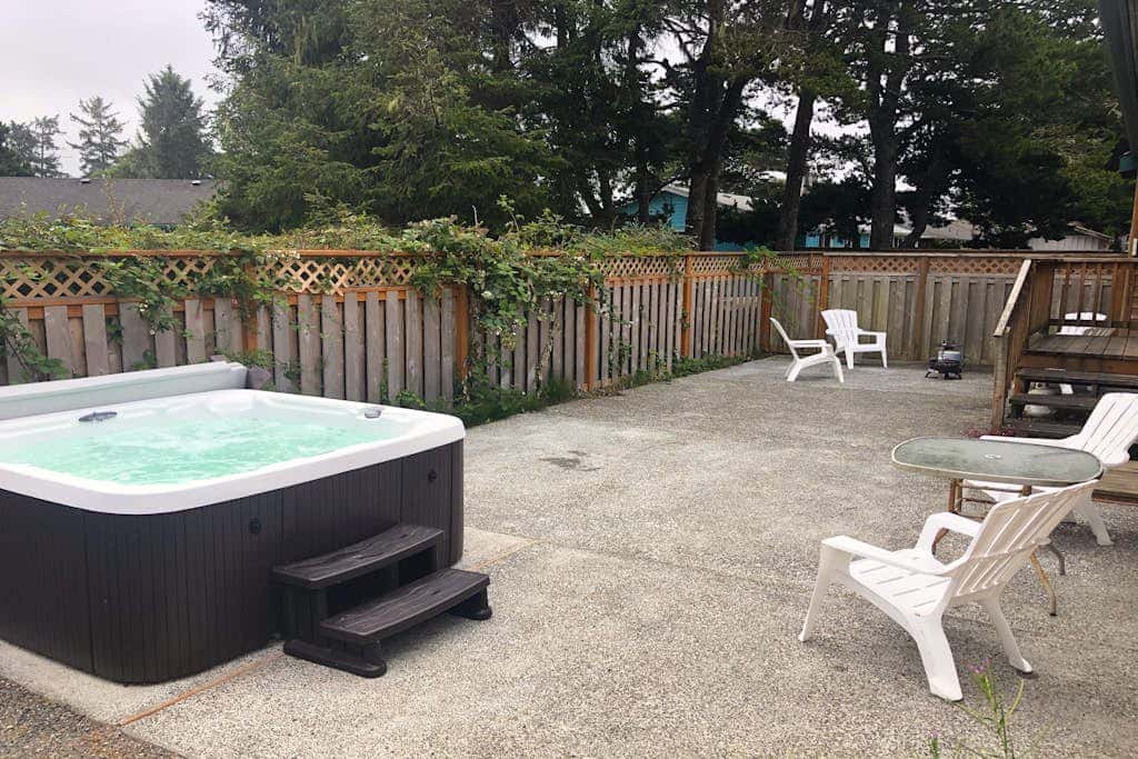 Dog-Friendly, Coastal Escape with Private Hot Tub, WiFi, & Deck - Blocks to Park
