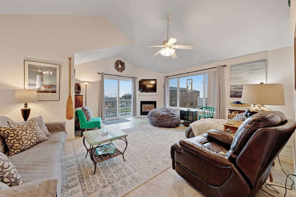 Newport House at Nye Beach