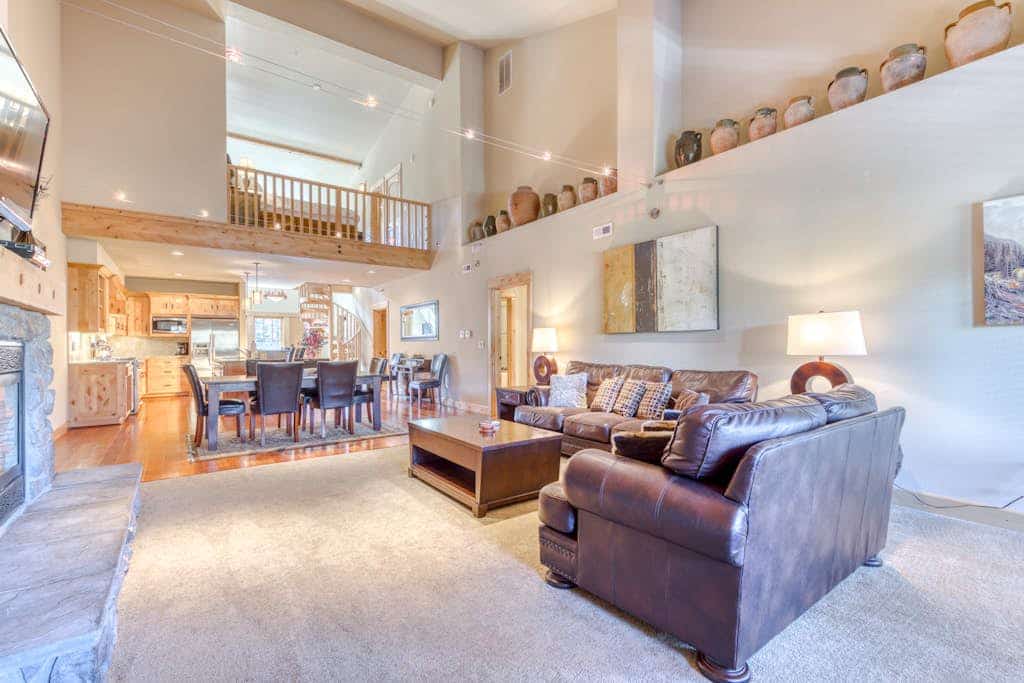 #404 Grand Lodge South Penthouse