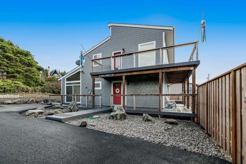 Oceanfront home with hot tub, private beach access & ocean views - dog-friendly
