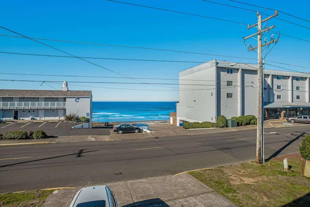 Beach Retreat -- Upper Retreat