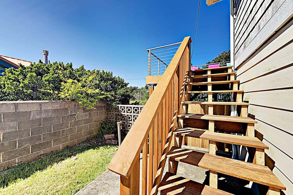 Ocean-view home - private hot tub, outdoor shower, dog-friendly - walk to beach