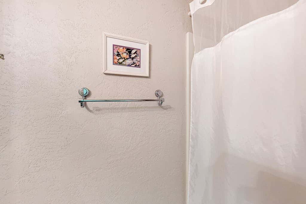 Oceanfront Nye Beach condo with gorgeous corner view & beach access