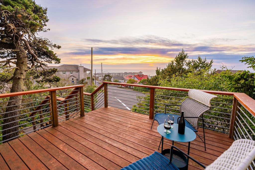 Family-friendly home with ocean views, with ping pong, foosball, fireplace, deck