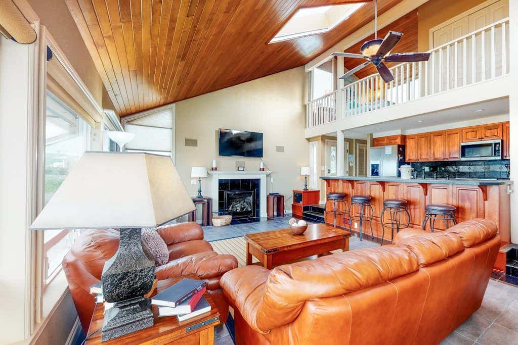 Oceanfront Home with Private Hot Tub, Ocean Views, Fireplace & Beach Access Path