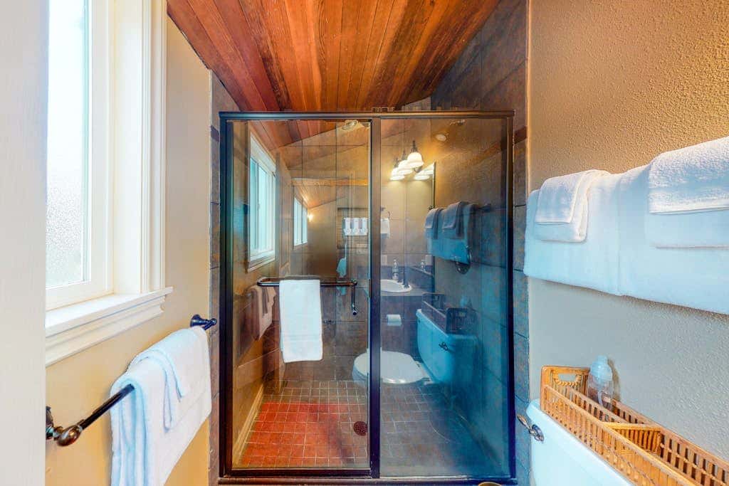 Oceanfront Home with Private Hot Tub, Ocean Views, Fireplace & Beach Access Path