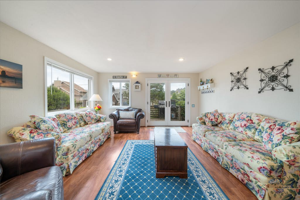 House in Cannon Beach near downtown