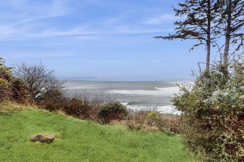 Beachfront house with sprawling ocean views near Tillamook Head