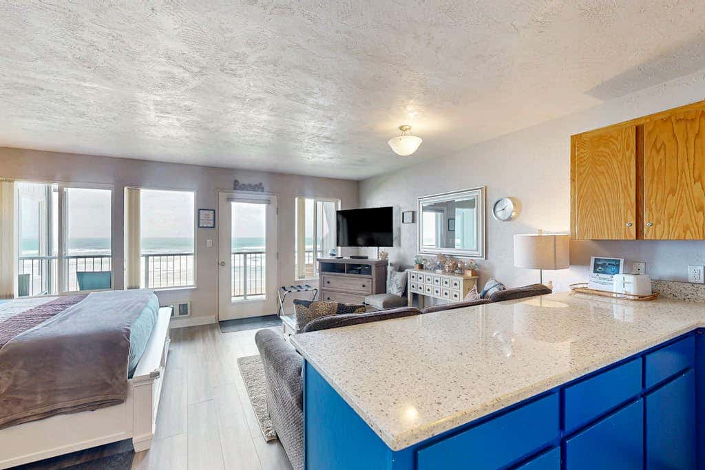 Modern oceanfront studio condo on Nye Beach with seasonal pool