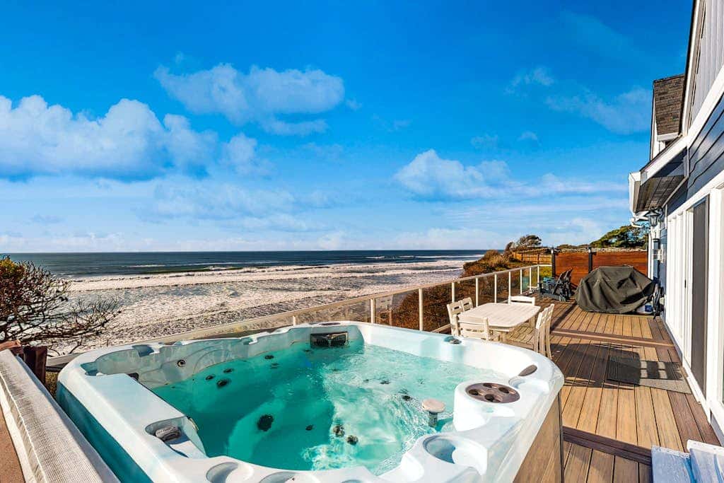 Oceanfront Home with Private Hot Tub, Deck Grill & Uninterrupted Pacific Views