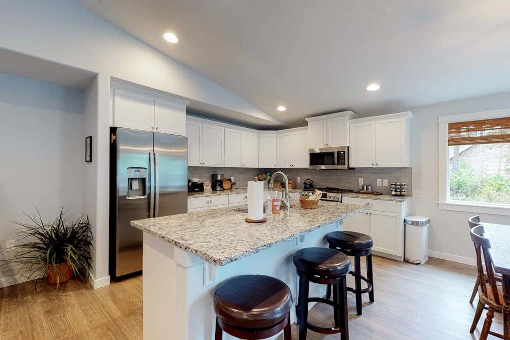 Brand-new home with hot tub, deck, fast WiFi, central AC, & great location