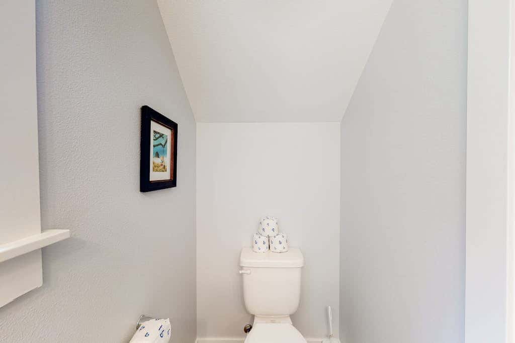 Brand-new home with hot tub, deck, fast WiFi, central AC, & great location