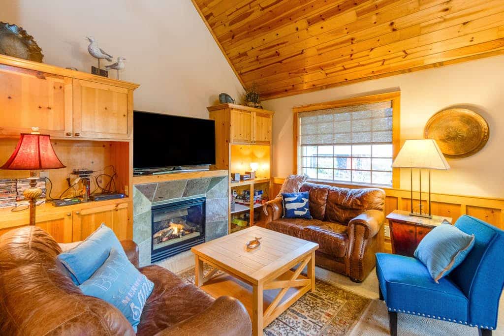 Cozy Cabin - MCA 1356
