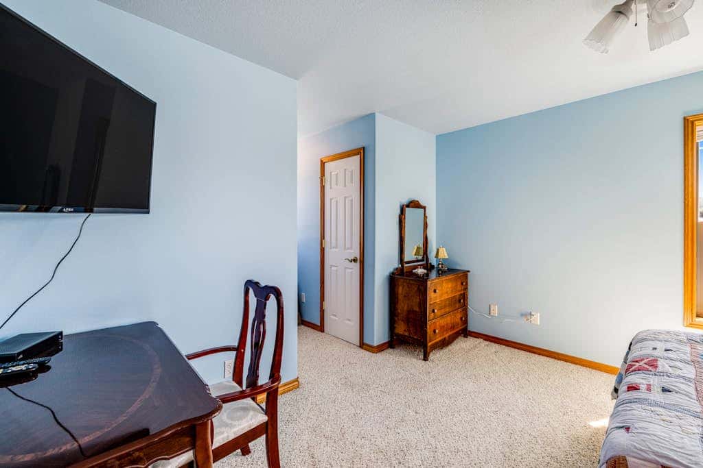 Dog-friendly house near the beach with spectacular views and pool table