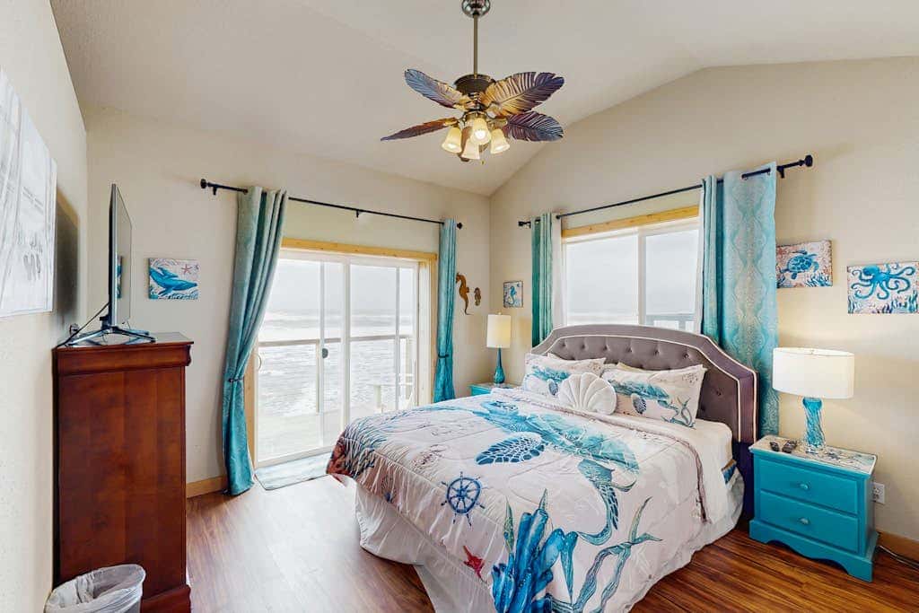 Dog-Friendly Oceanfront Home with Private Hot Tub and Unbeatable Views