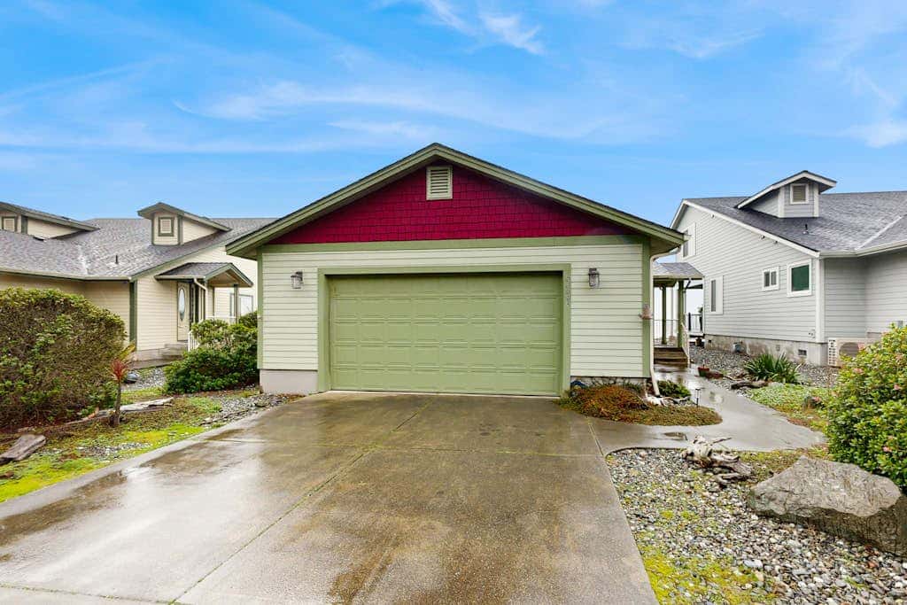 Dog-Friendly Oceanfront Home with Private Hot Tub and Unbeatable Views